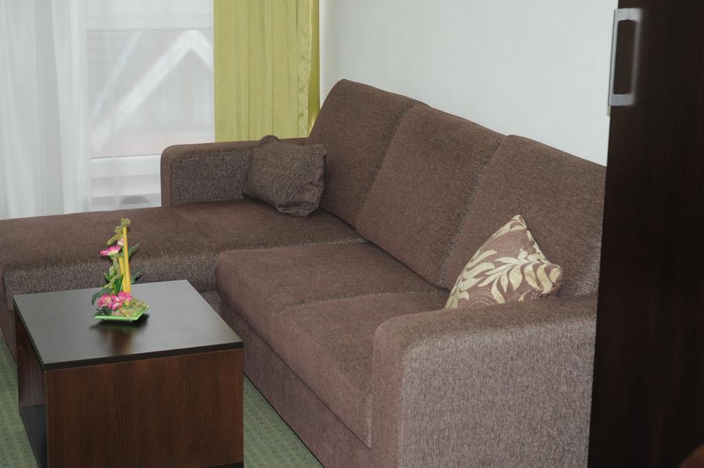 Penzion Luxury Rožňava エクステリア 写真
